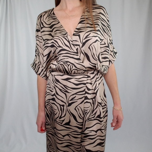Animal print satin midi dress - Picture 6 of 6